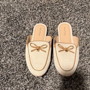 Nautica Women's Tan Mules with Bow Accent
